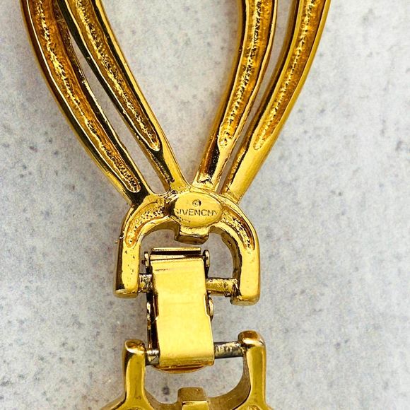 Vintage Rare Givenchy Signed Statement Chunky Link Chain Gold Tone Necklace 17" - Picture 6 of 7